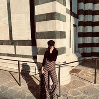 @elpidaliv in Firenze 📍Wearing our SSG Amy Pants #sunsetgogirl #ssg #sunsetgo